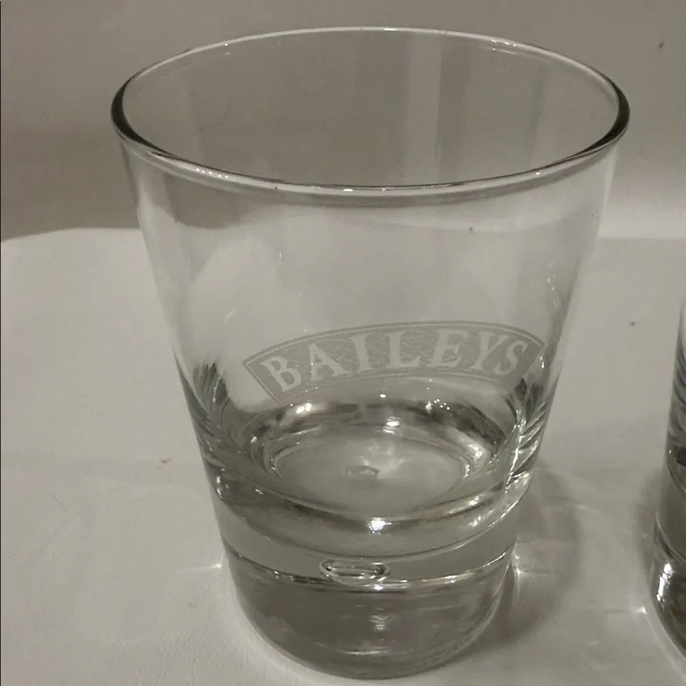 Baileys Liquor Rocks Drinking Dining Home Bar Cocktail Drinking Glasses Set 2